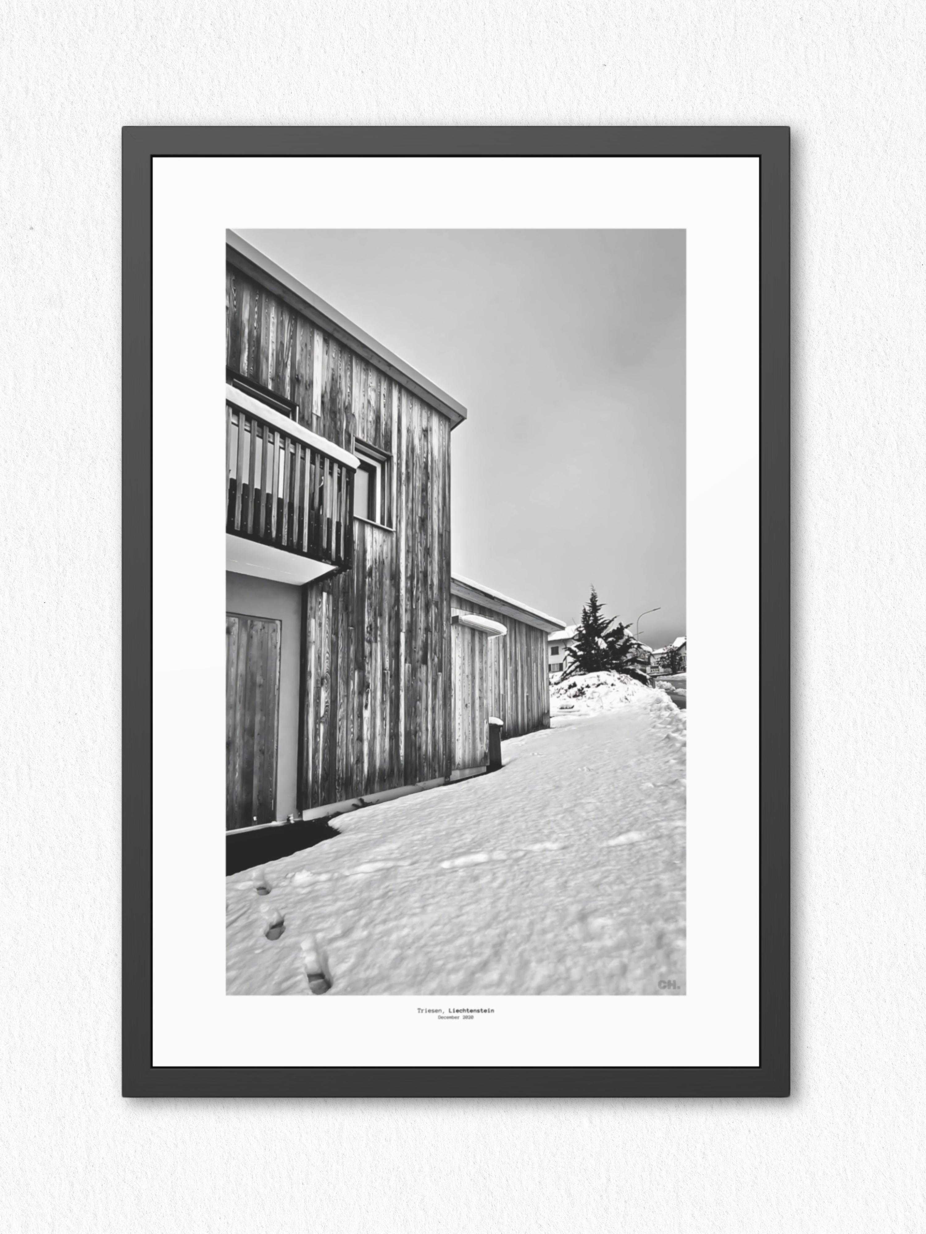 Footsteps in Stillness - Framed Fine Art Photography Print - artisCHt